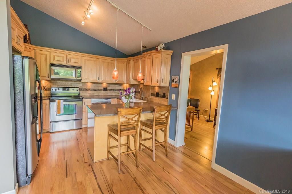 4 Timbersong Drive Weaverville NC 28787