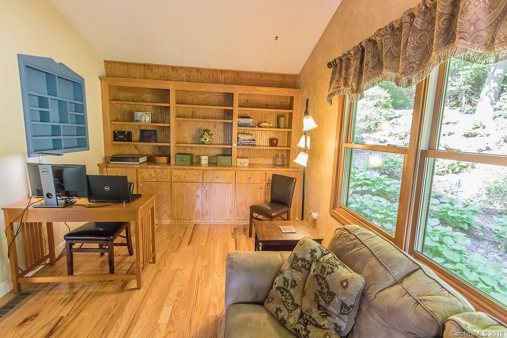 4 Timbersong Drive Weaverville NC 28787