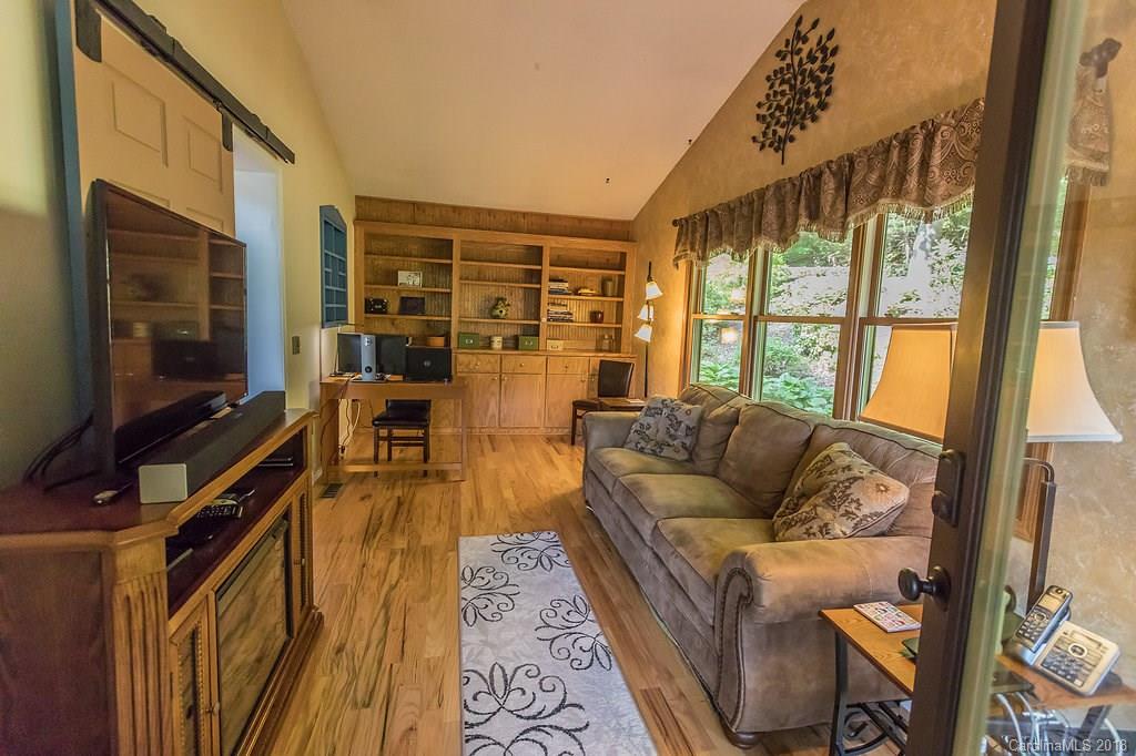4 Timbersong Drive Weaverville NC 28787