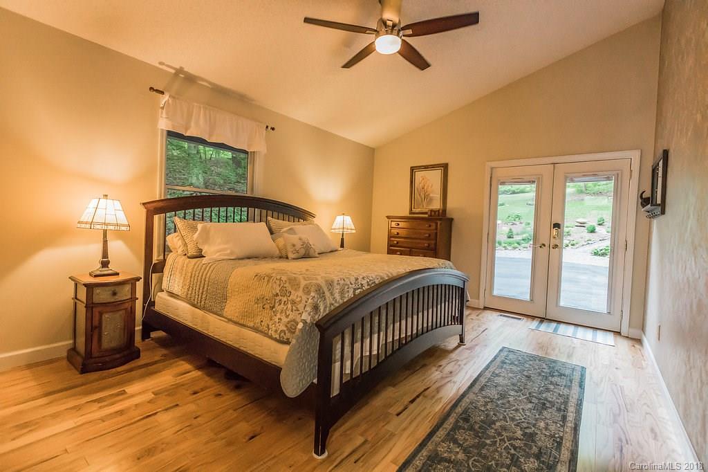4 Timbersong Drive Weaverville NC 28787