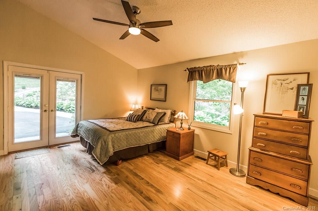 4 Timbersong Drive Weaverville NC 28787