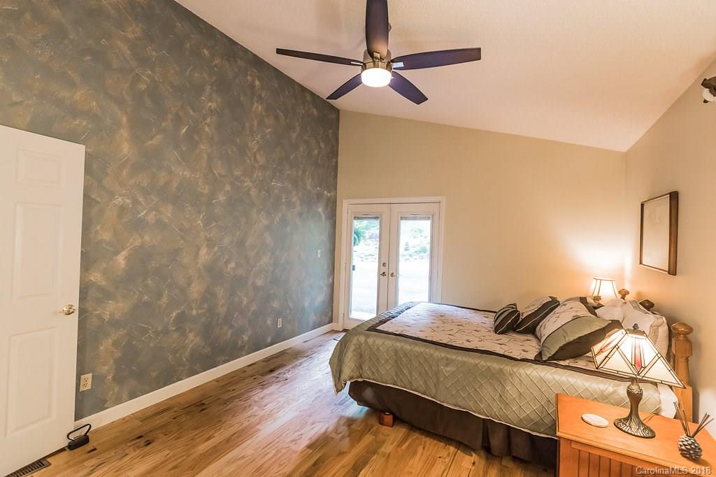 4 Timbersong Drive Weaverville NC 28787