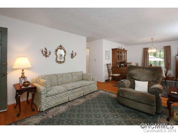 10 Botany Court Asheville NC 28805