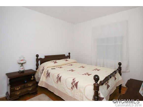 10 Botany Court Asheville NC 28805