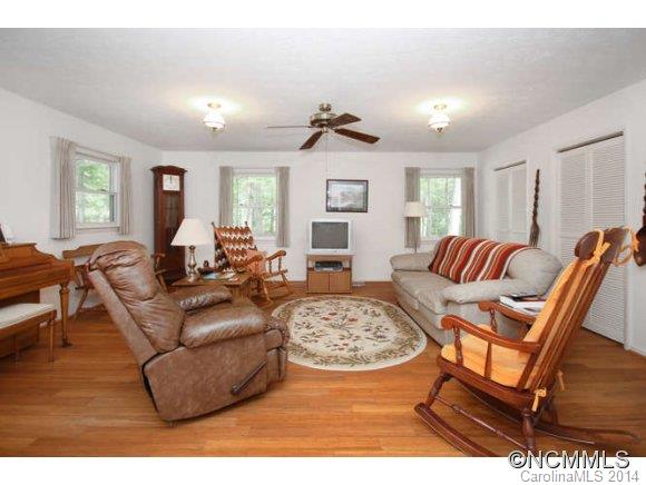 10 Botany Court Asheville NC 28805