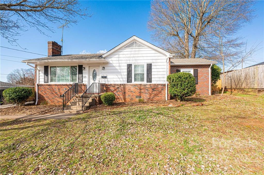 810 4th Avenue SW Hickory NC 28602