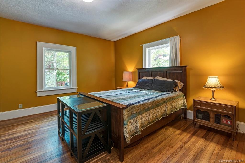71 Tremont Street Asheville NC 28806