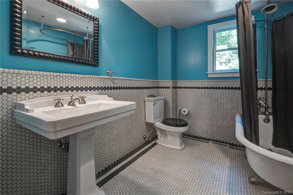 71 Tremont Street Asheville NC 28806