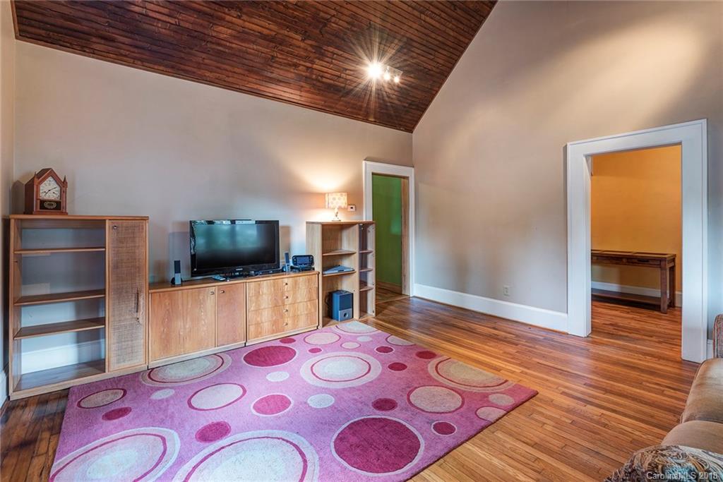 71 Tremont Street Asheville NC 28806