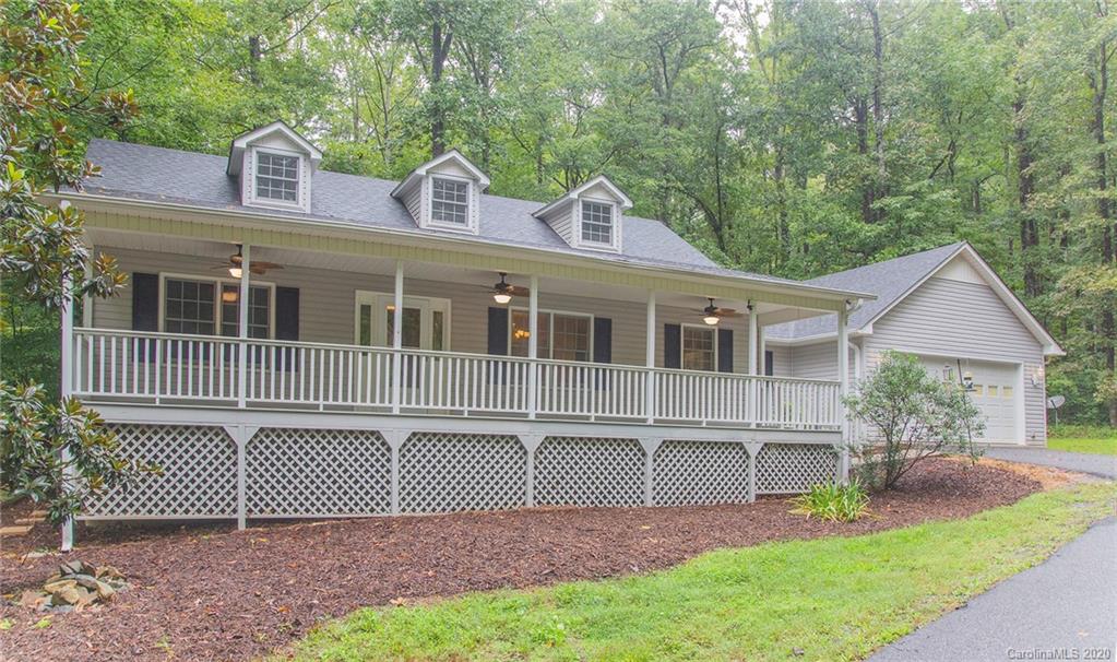 1308 Skyuka Road Columbus NC 28722