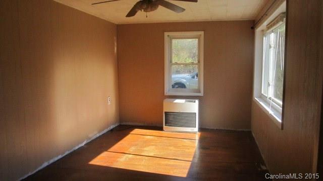 212 Sam Greene Road Burnsville NC 28714