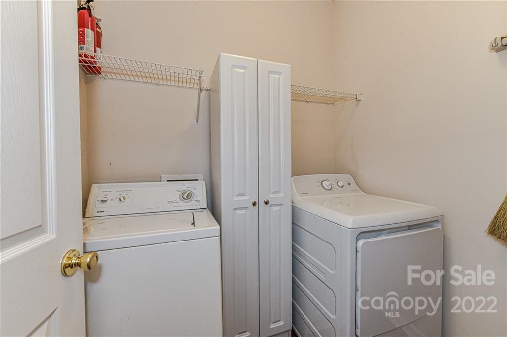 11722 Harsworth Lane Charlotte NC 28277