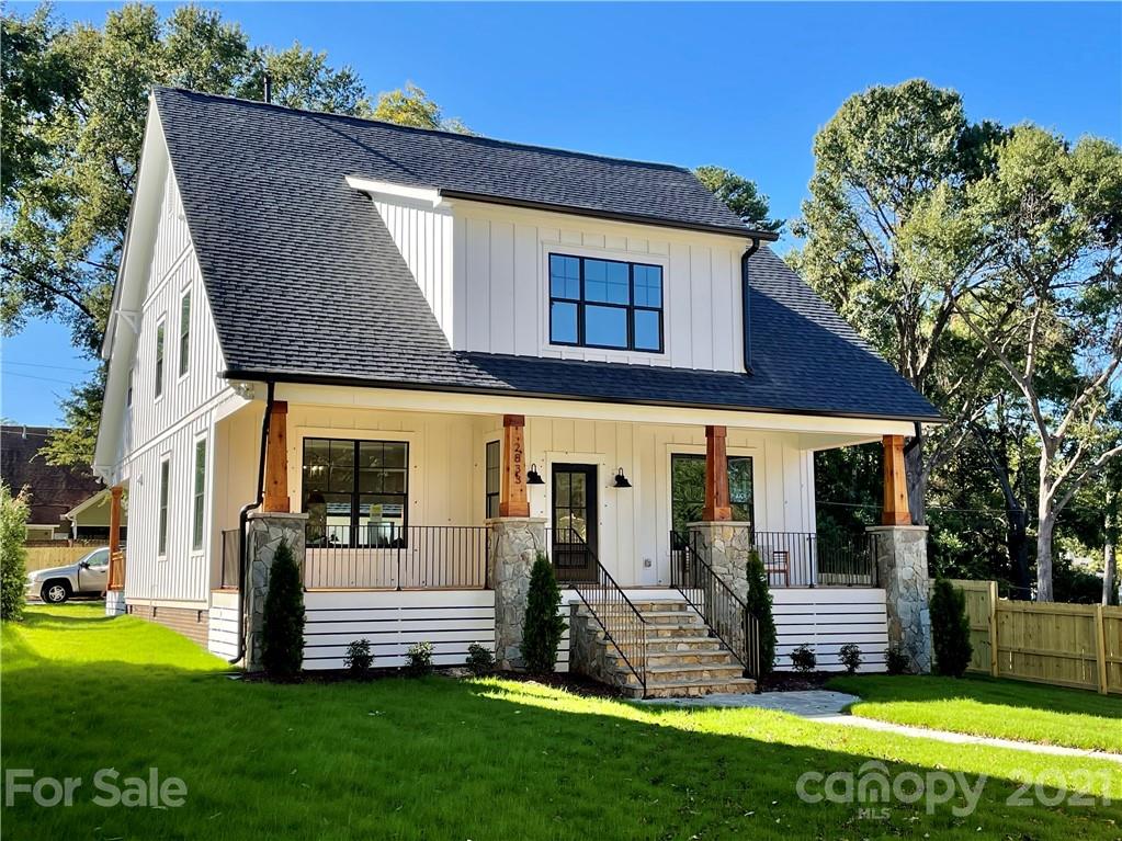 2833 Holt Street Charlotte NC 28205