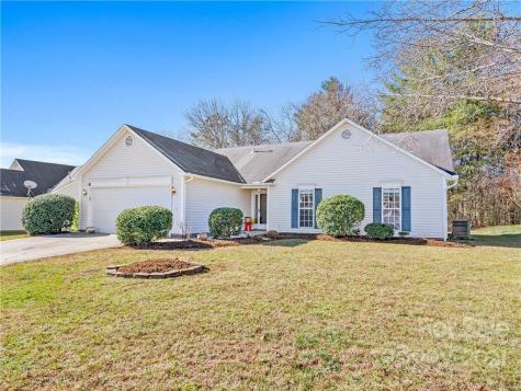 440 Glensprings Drive Fletcher NC 28732