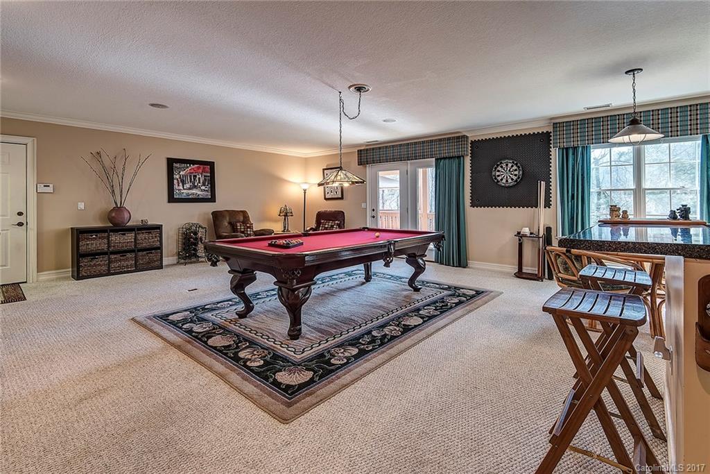 171 Skyview Circle Asheville NC 28804