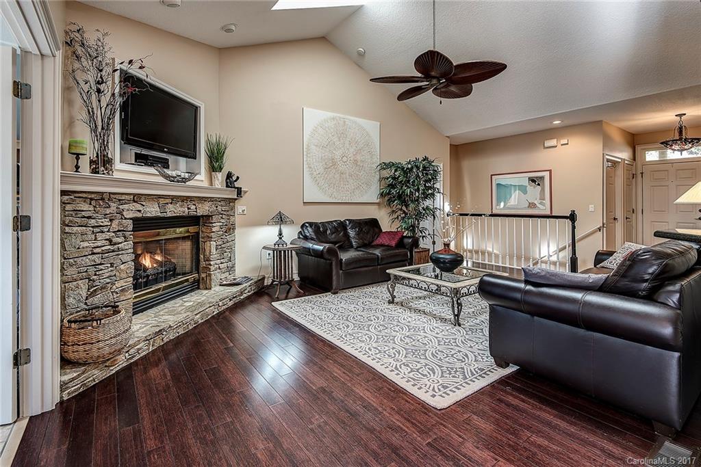 171 Skyview Circle Asheville NC 28804