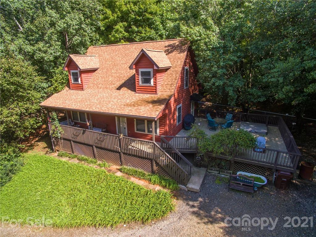31 Bear Trail Fairview NC 28730