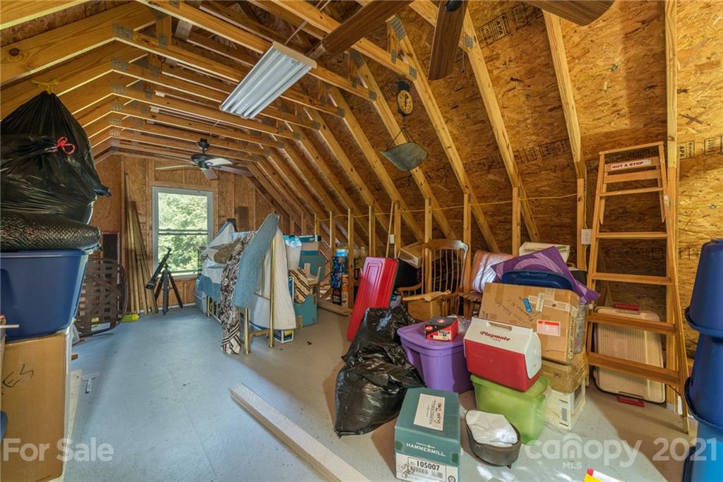 31 Bear Trail Fairview NC 28730