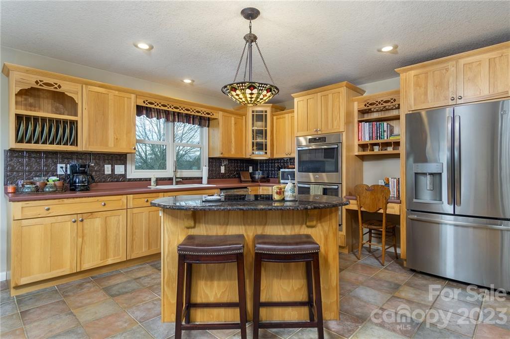 82 Alpine Way Weaverville NC 28787