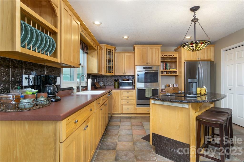 82 Alpine Way Weaverville NC 28787