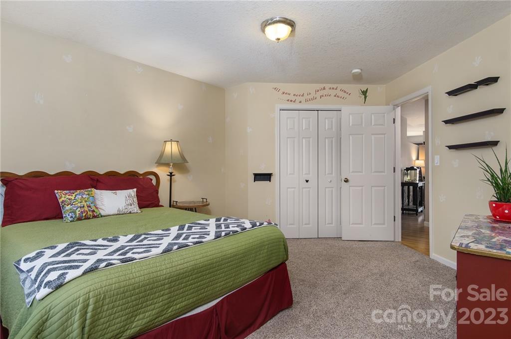 82 Alpine Way Weaverville NC 28787