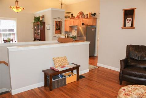 37 Melbourne Place Asheville NC 28801