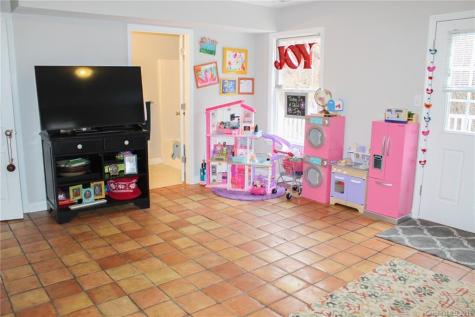 37 Melbourne Place Asheville NC 28801