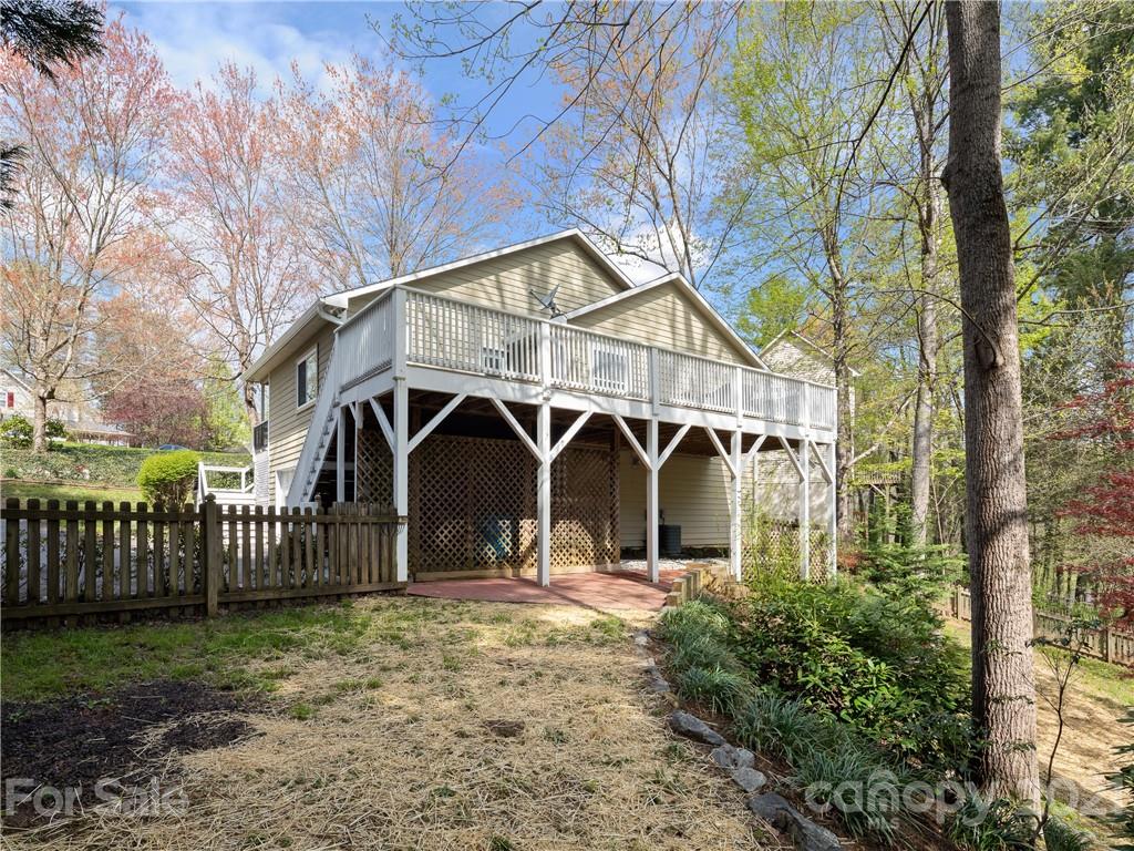 25 Friendly Way Asheville NC 28806