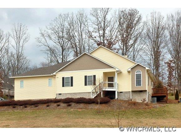 31 Locust Meadow Lane Weaverville NC 28787