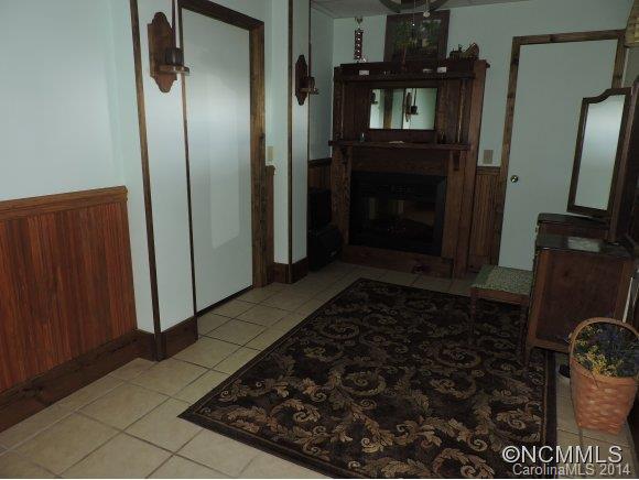 978 Dam Road Burnsville NC 28714