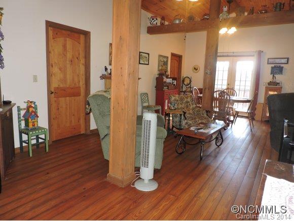 978 Dam Road Burnsville NC 28714