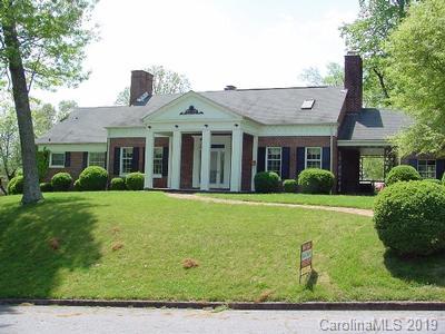311 North Garden Street Marion NC 28752