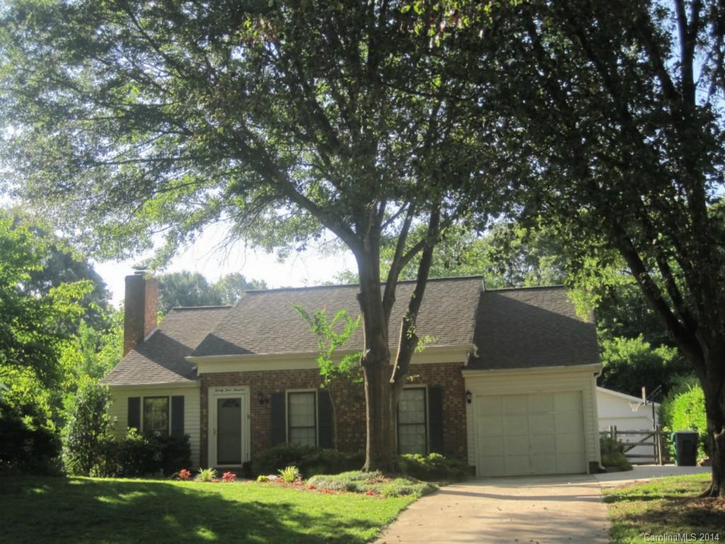 2400 Turnberry Lane Charlotte NC 28210