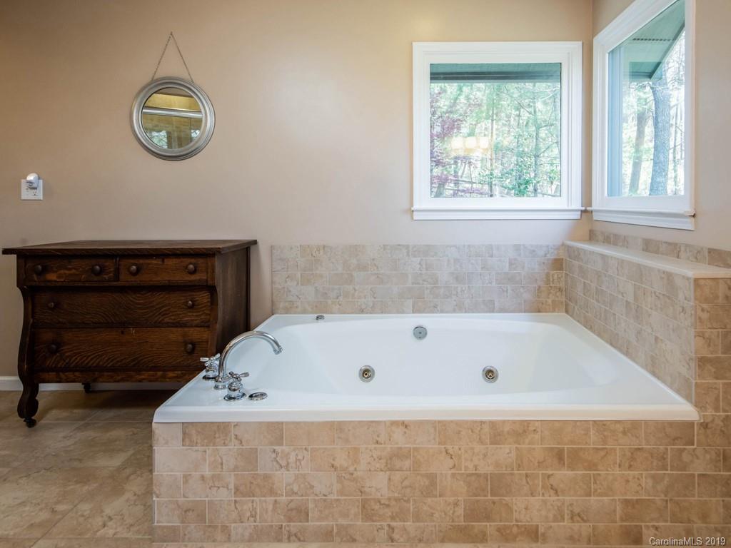 213 Blue Ridge Vista Asheville NC 28805