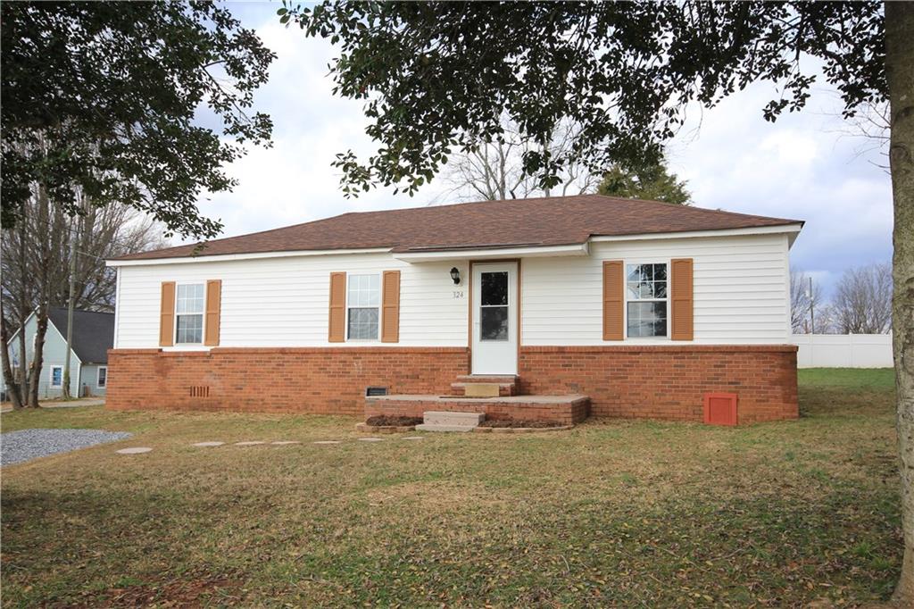 324 Hibriten Drive Sw Lenoir NC 28645