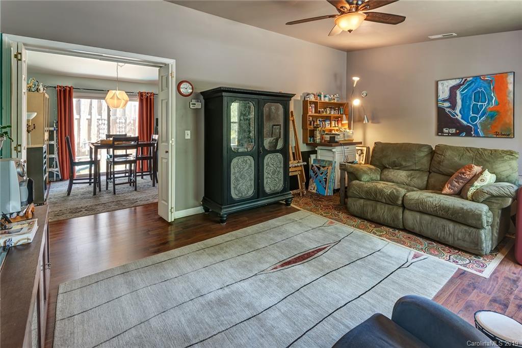 19 Hudson Street Asheville NC 28806