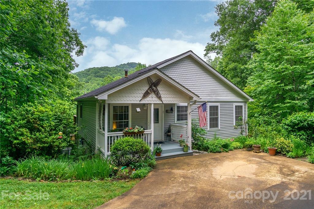 31 Cumbres Drive Candler NC 28715