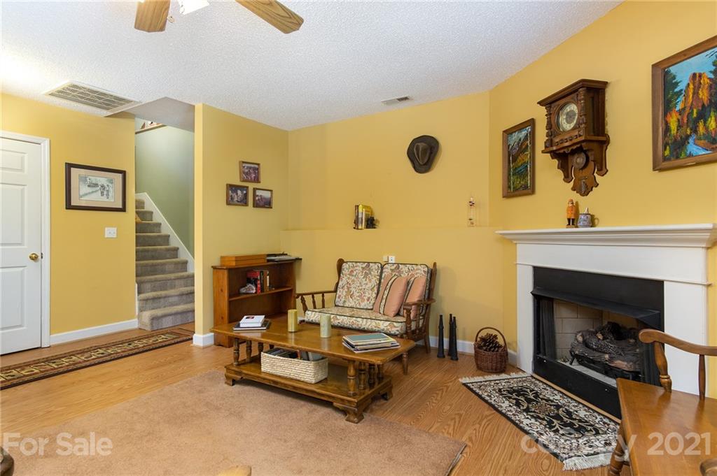 31 Cumbres Drive Candler NC 28715