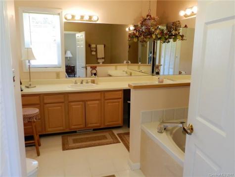 29 Mountainbrook Road Asheville NC 28805