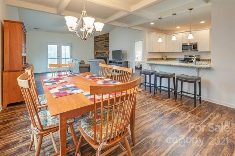 140 Water Leaf Drive Weaverville NC 28787