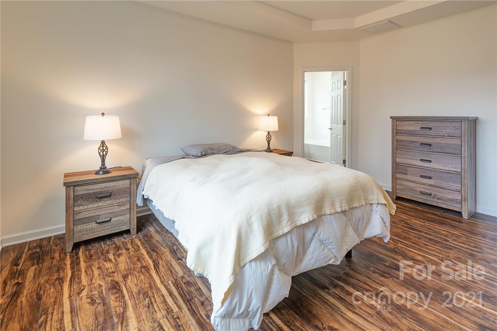 140 Water Leaf Drive Weaverville NC 28787
