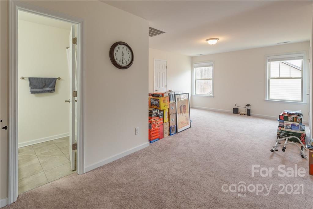 140 Water Leaf Drive Weaverville NC 28787