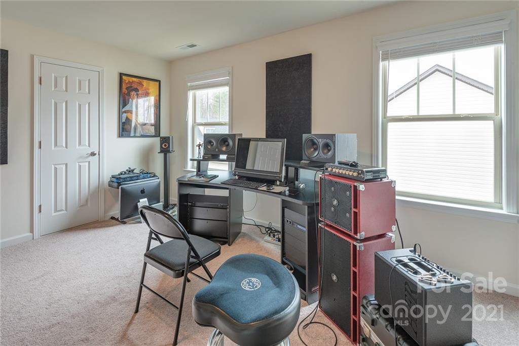 140 Water Leaf Drive Weaverville NC 28787