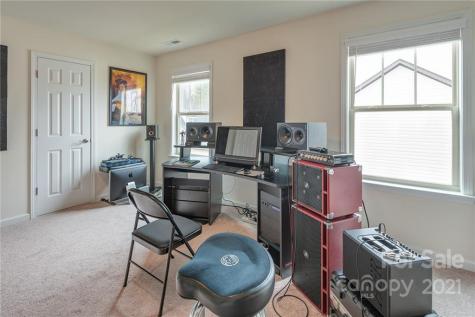 140 Water Leaf Drive Weaverville NC 28787