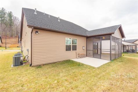 140 Water Leaf Drive Weaverville NC 28787