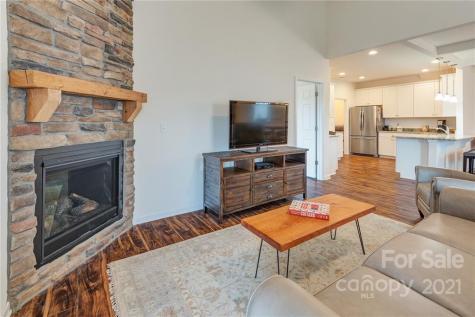 140 Water Leaf Drive Weaverville NC 28787