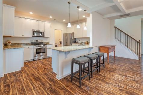 140 Water Leaf Drive Weaverville NC 28787