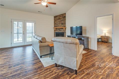 140 Water Leaf Drive Weaverville NC 28787