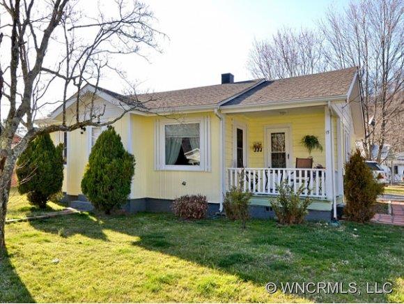 15 5th Street Waynesville NC 28786