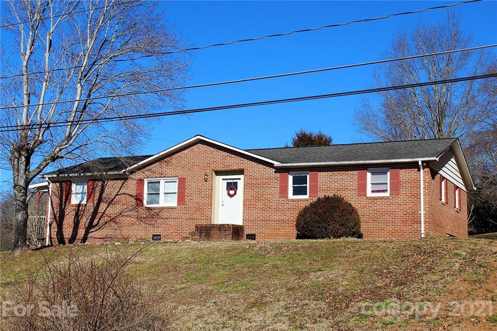 2496 Birchdale Drive Lenoir NC 28645